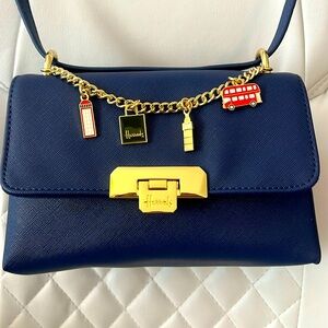 Harrods of London shoulder/xbody Purse NWOT blue with gold accents and 4 charms